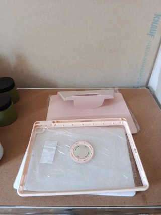Custodia magnetica rosa per iPad