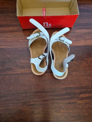 Sandalias blancas plataforma talla 37 de InSide