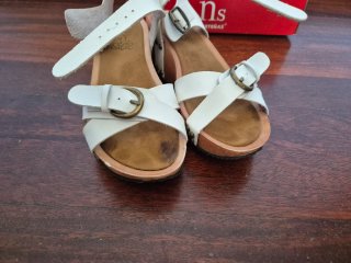 Sandalias blancas plataforma talla 37 de InSide