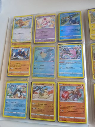 4 Cartas Pokémon V - Zamazenta, Duraludon, Sandaco
