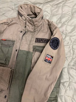 Chaqueta Superdry Talla L Beige/Verde