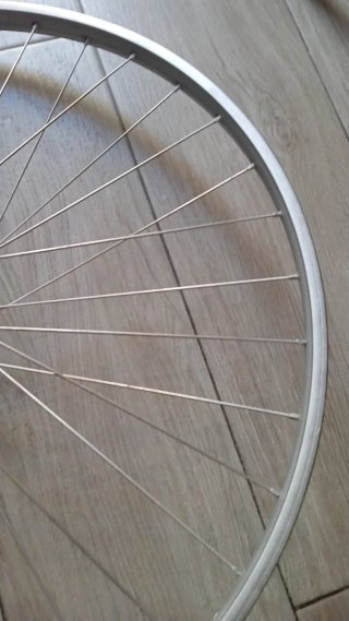 Llanta delantera Bicicleta Antigua 700