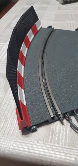 4 Curvas Scalextric Digital Advance con muros