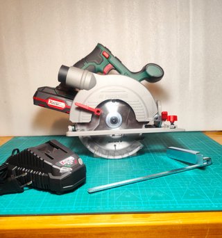Sierra circular PARKSIDE 20v Batería 2Ah +Cargador