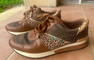 Zapatillas Michael Kors Marrones y Doradas