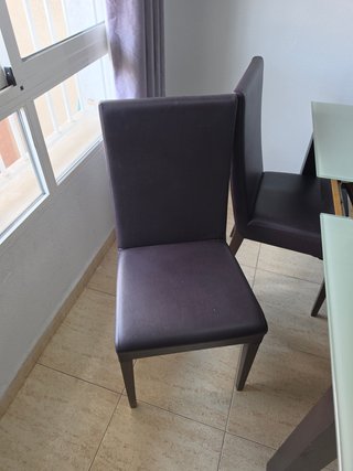 Mesa comedor cristal extensible + 4 sillas