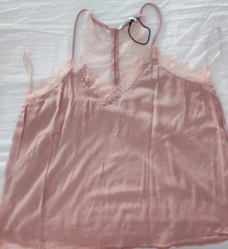 Top lencero Stradivarius rosa empolvado Talla L