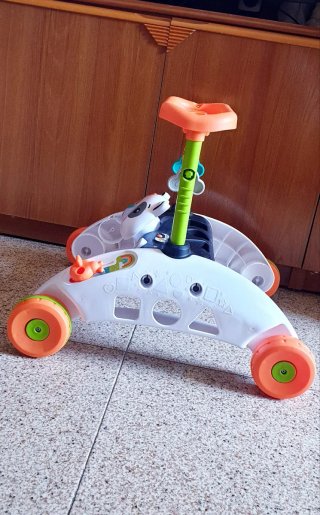 ANDADOR BEBÉ 2 CARAS "FISHER PRICE"