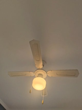 Ventilador de techo 4 aspas, con lámpara