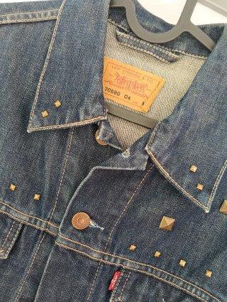 Chaqueta Levis vaquera tachuelas