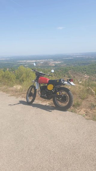 Montesa Enduro 250H Roja y Amarilla