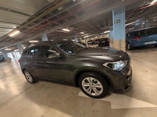 BMW X1 xDrive25e  2021