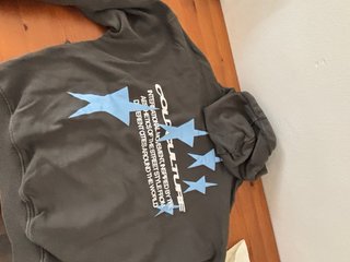 Sudadera Cold Culture y Camiseta Nude Project