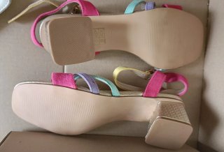 Sandalias de tacón multicolor talla 37 (Alicante)