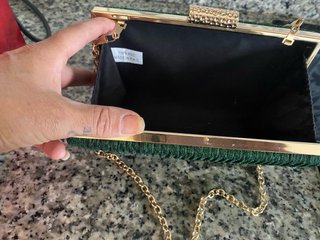 Bolso de fiesta verde brillante con cadena dorada