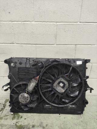 Radiadores con ventilador Audi Q7 4.2 TDI de 2008.