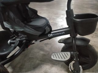 Triciclo Kinderkraft (poco uso)