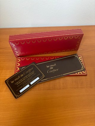 Bolígrafo Cartier Must Vendôme Dorado Guilloché