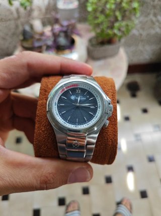 Reloj Euro 2004 Portugal Plata y Negro