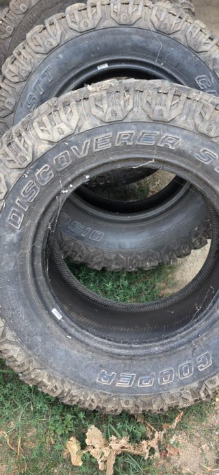 Neumáticos Cooper 33/12.50R17LT
