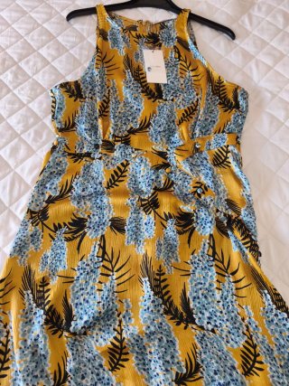 Vestido floral amarillo y azul T.S
