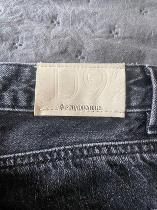 Pantalón Stradivarius D92