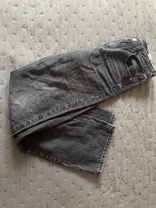 Pantalón Stradivarius D92
