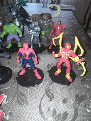 Lote Figuras Spiderman y Superhéroes