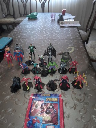 Lote Figuras Spiderman y Superhéroes