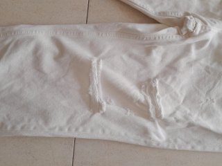 Pantalón vaquero Bershka hombre blanco