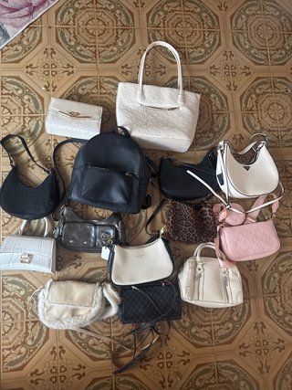 Lote de Bolsos Mujer Negro y Blanco