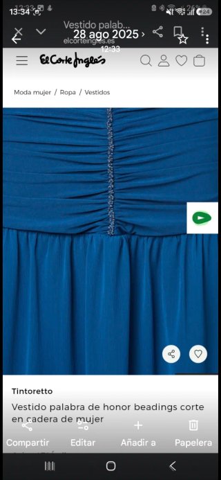 Vestido de invitada azul con capa