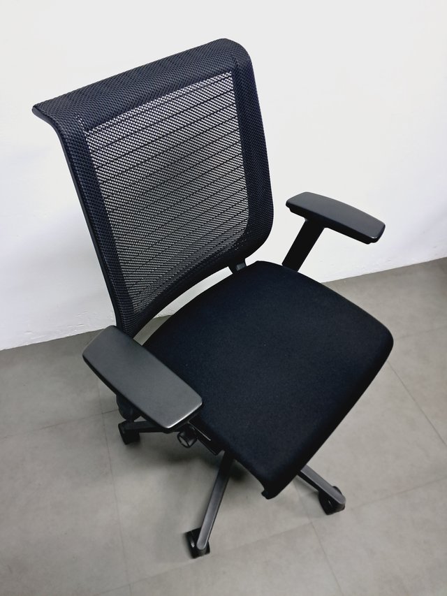 Silla STEELCASE THINK ergonómica profesional