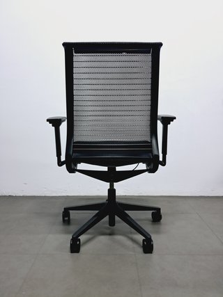 Silla STEELCASE THINK ergonómica profesional