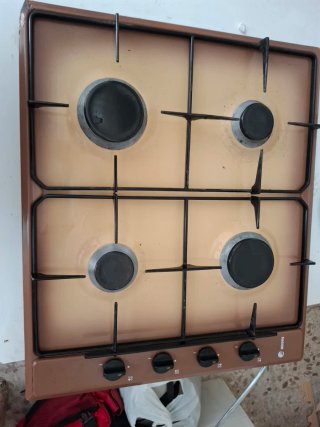 Cocina de gas Fagor 4 fuegos