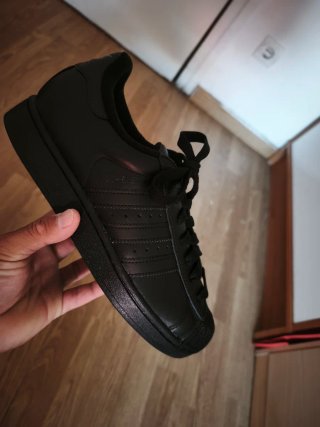 Adidas Superstar Talla 40 Negras Originales