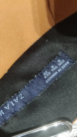 Vestido Zara Marrón y forro negro. Talla M