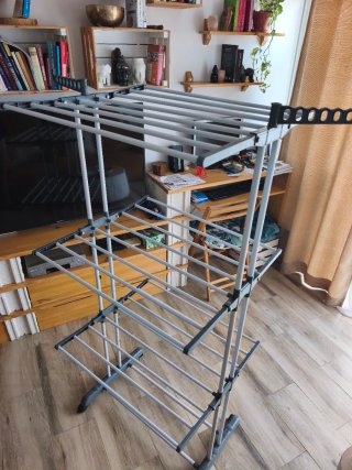 Tendedero vertical plegable