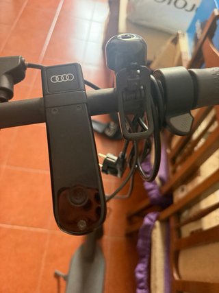 Patinete eléctrico Audi