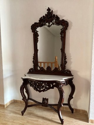 Mueble de entrada madera y mármol