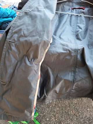 Trench Burberry Gris Talla XL