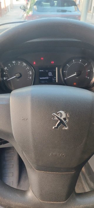 Peugeot Expert 2019
