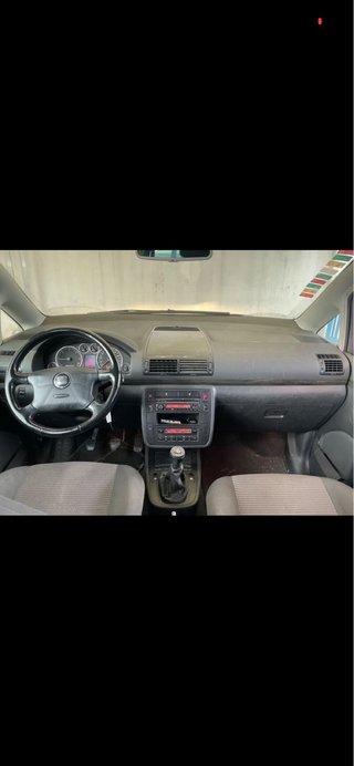 SEAT Alhambra 2004