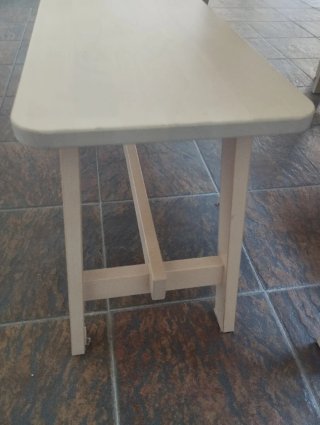 Mesa cocina con 2 sillas y banco