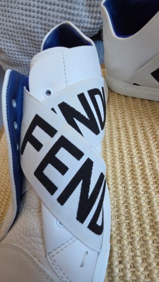 Zapatillas Fendi Piel Blanca Cierre Elástico