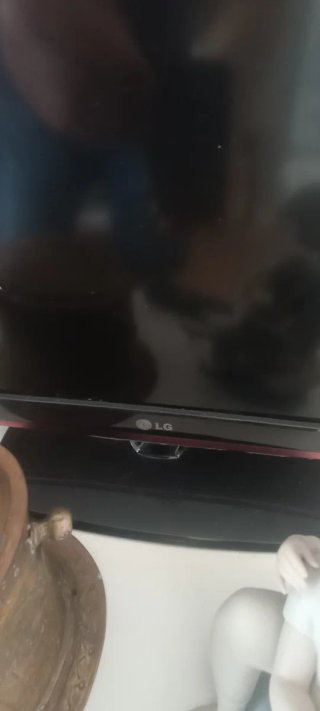 Televisor negro