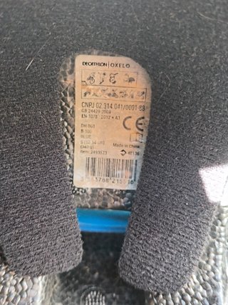 Casco azul para bicicleta