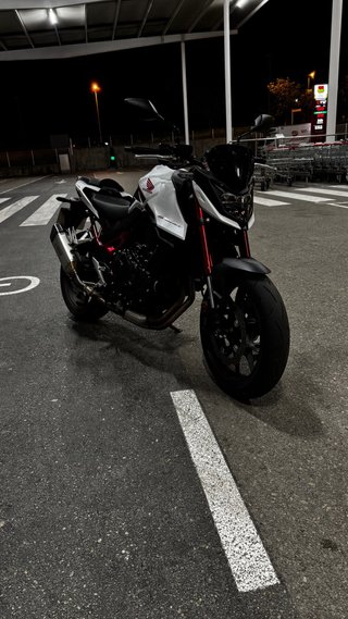 Honda CB750 Hornet A2 Naked Roja/Blanca