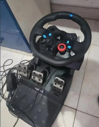 Volante Logitech G29 con pedales