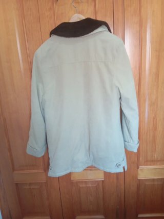 Abrigo beige cuello pelo marrón talla 44